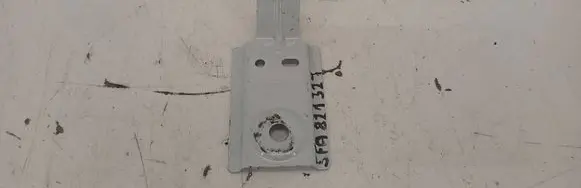 Seat Leon IV Fender mounting bracket 5FA821327