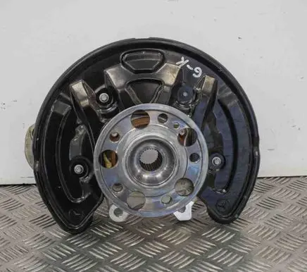 Mercedes-Benz GLC X253 C253 Rear wheel hub A2133572500