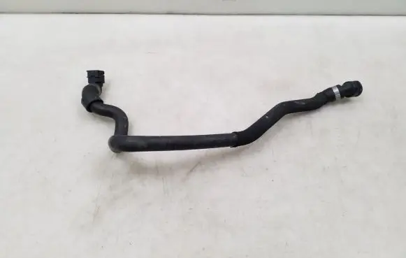 BMW 5 F10 F11 Engine coolant pipe/hose 8513604