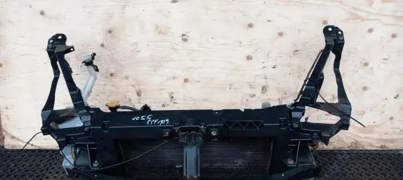 Mitsubishi Colt Radiator support slam panel