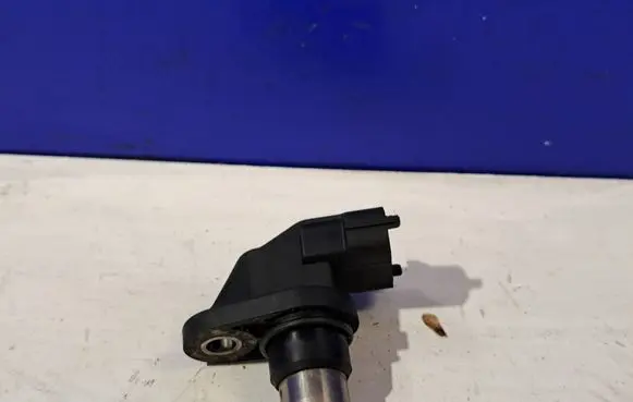 Camshaft position sensor