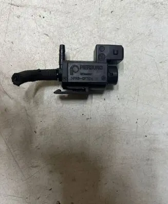 BMW 5 F10 F11 Turbo solenoid valve 7810831