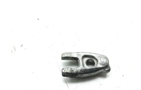 Dacia Sandero Fuel Injector clamp holder