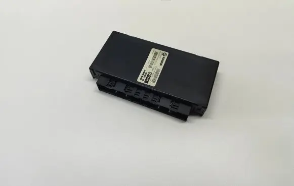 BMW 5 E60 E61 Comfort/convenience module 9176079 6135917607901 61359176079