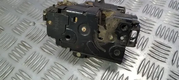Skoda Octavia Mk1 (1U) Front door lock