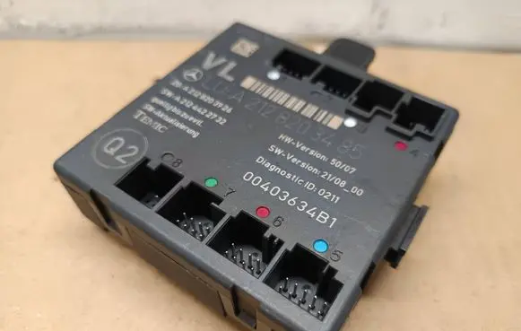 Mercedes-Benz E W212 Door control unit/module A2128203485 A2124422732 A2128203926