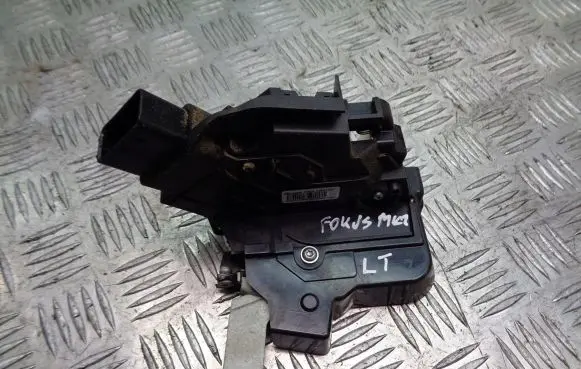 Ford Focus Rear door lock