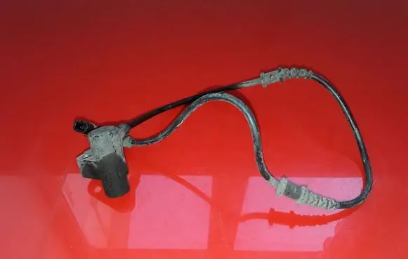 Mercedes-Benz A W168 ABS brake wheel speed sensor A1685400117