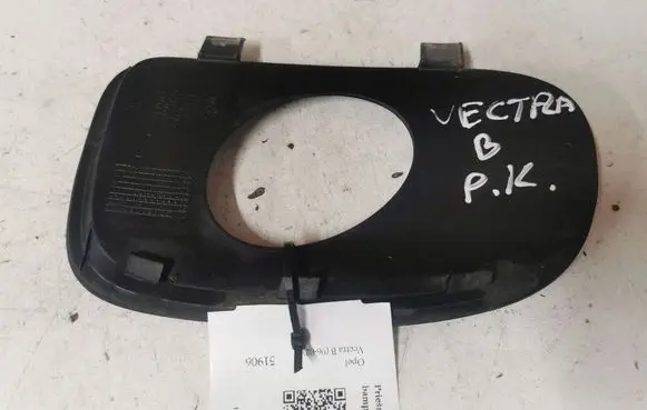 Opel Vectra B Front fog light trim/grill 90586627 2536308