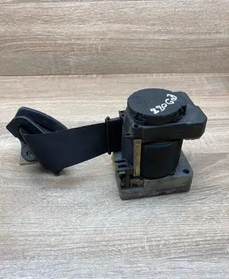 Mercedes-Benz S W220 Front seatbelt 00064577 2208603085