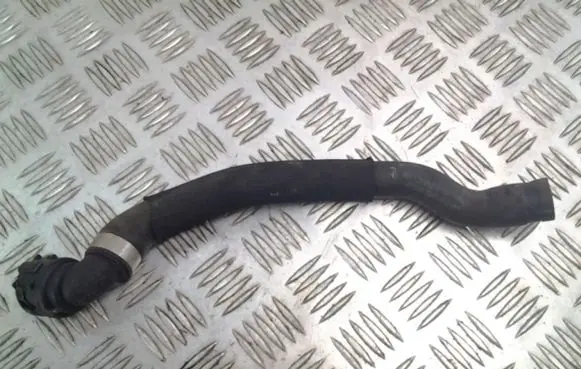 BMW 1 E81 E87 Engine coolant pipe/hose 6928581
