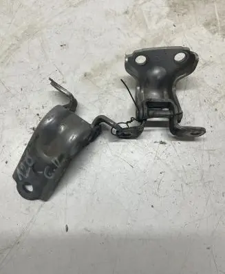 Subaru Forester SH Rear door upper hinge