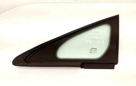 Toyota Verso-S Front triangle window/glass 
