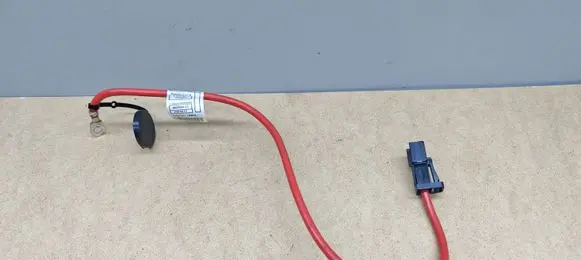 BMW 3 E90 E91 Positive cable (battery) 6938504