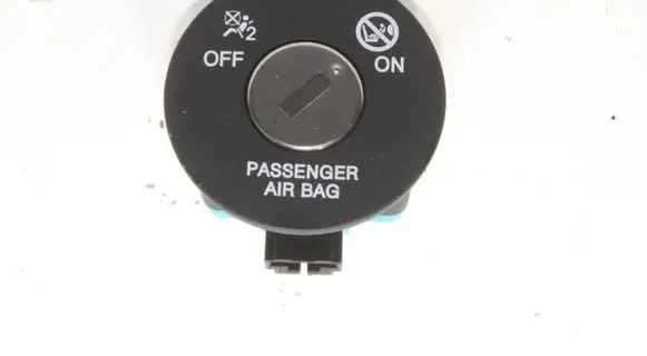Hyundai Ioniq Passenger airbag on/off switch 