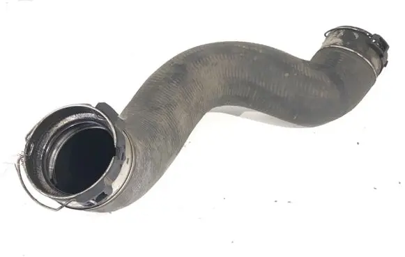 Intercooler hose/pipe