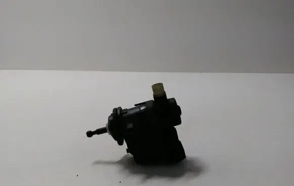 Renault Clio II Headlight level adjustment motor 7700420737