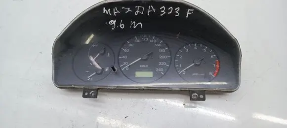 Mazda 323 F Speedometer (instrument cluster) 7MBH1CB