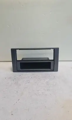 Ford Kuga I Radio/GPS head unit trim 