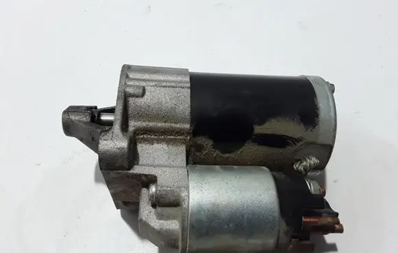 Dacia Dokker Starter motor 8200815083