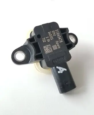 Fiat 500X Airbag deployment crash/impact sensor 51943478 0345