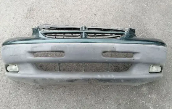 Chrysler Voyager Front bumper 4676846L 04676847N