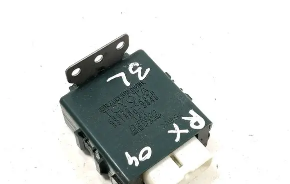 Lexus RX 300 Door central lock control unit/module 8597048020 0515003880