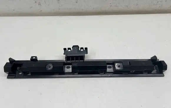 BMW i4 Sill supporting ledge 8737092