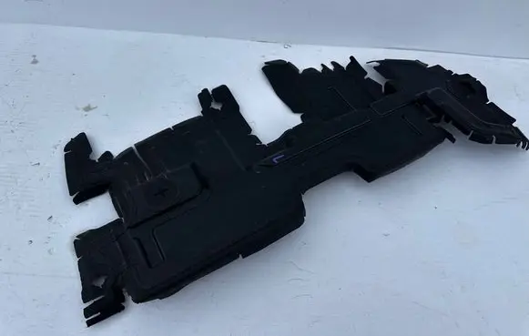 Opel Grandland X Intercooler air guide/duct channel YP00015280