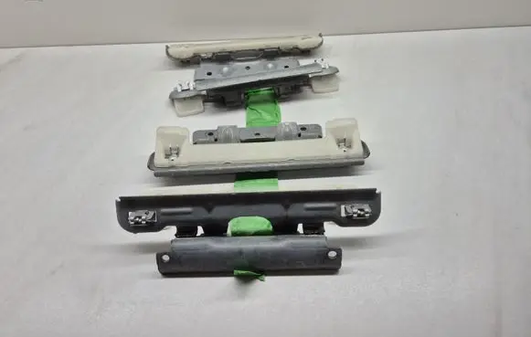 Porsche Cayenne (92A) Rear door exterior handle/bracket 7P0858679A