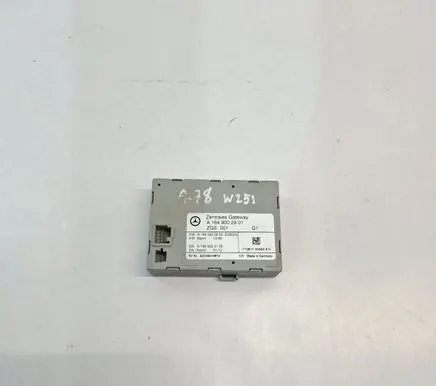 Mercedes-Benz R W251 Gateway control module A1649002901