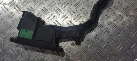 Volkswagen Polo Accelerator throttle pedal 0280752219 6q2721503c