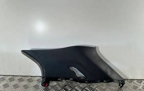 Lexus UX (C) pillar trim 6247076030
