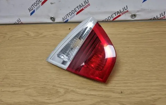 BMW 3 E90 E91 Tailgate rear/tail lights 6937459