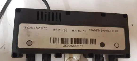 Antenna control unit
