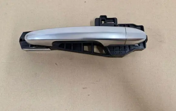 Fiat 500L Rear door exterior handle