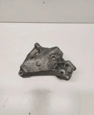 Audi A3 S3 8L Engine mounting bracket 038199207H