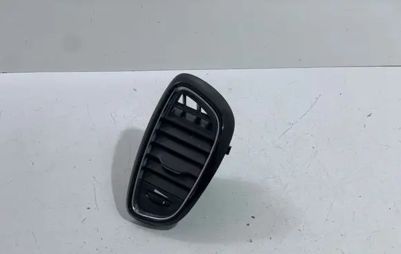 Renault Espace V (RFC) Dashboard side air vent grill/cover trim 687605833R