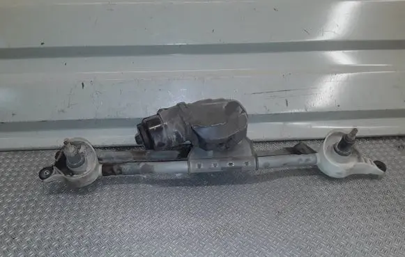 Opel Agila B Front wiper linkage and motor