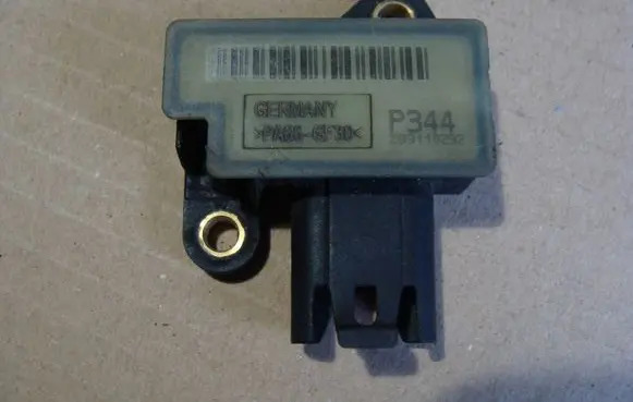 BMW 3 E90 E91 Sensor 7606188