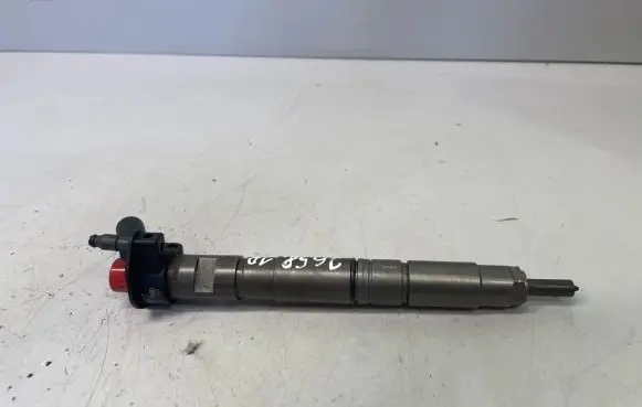 Audi A4 S4 B8 8K Fuel injector 059130277AP
