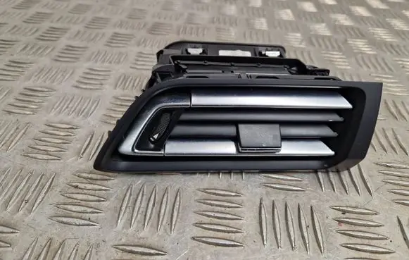 Peugeot 308 Dashboard side air vent grill/cover trim 96778766