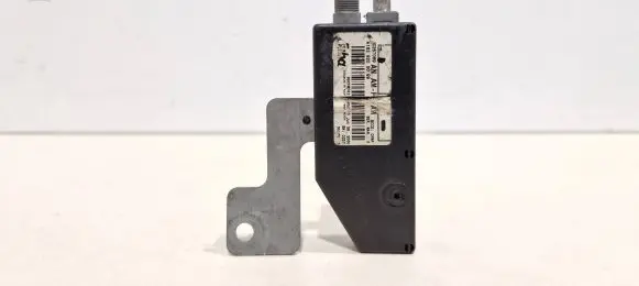Mercedes-Benz ML W163 Aerial antenna amplifier A1638200089