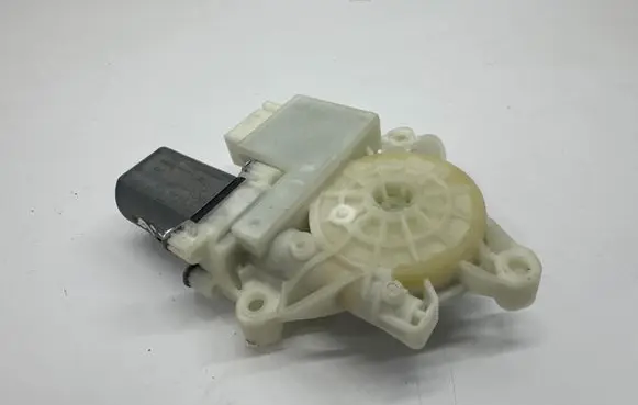 BMW 3 G20 G21 Rear door window regulator motor 8495867