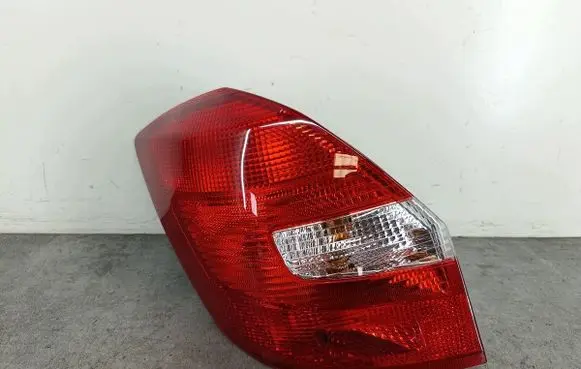 Skoda Fabia Mk2 (5J) Rear/tail lights 11C268TYC