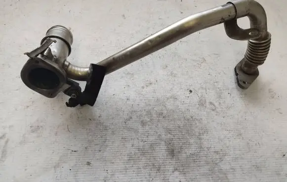 EGR valve line/pipe/hose