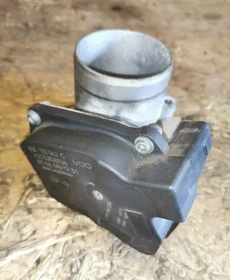 Volkswagen Golf Plus Throttle valve 03C133062C A2C53030936 0609173