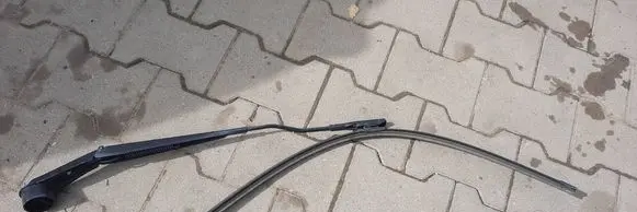 Ford Transit - Tourneo Connect Front wiper blade arm W000041504