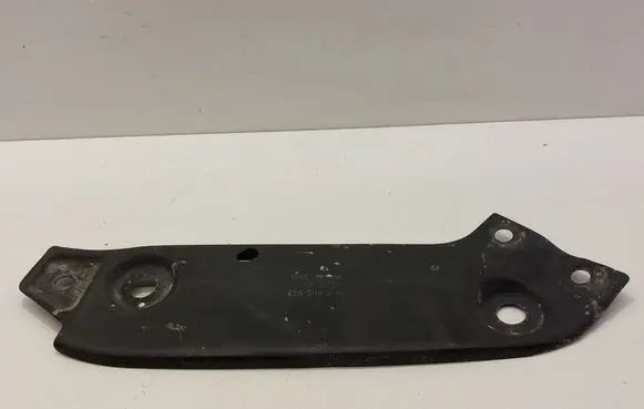 Volkswagen Jetta VI Radiator support slam panel bracket 5C6805932