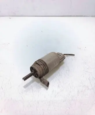 BMW 3 E90 E91 Windscreen/windshield washer pump 6934159